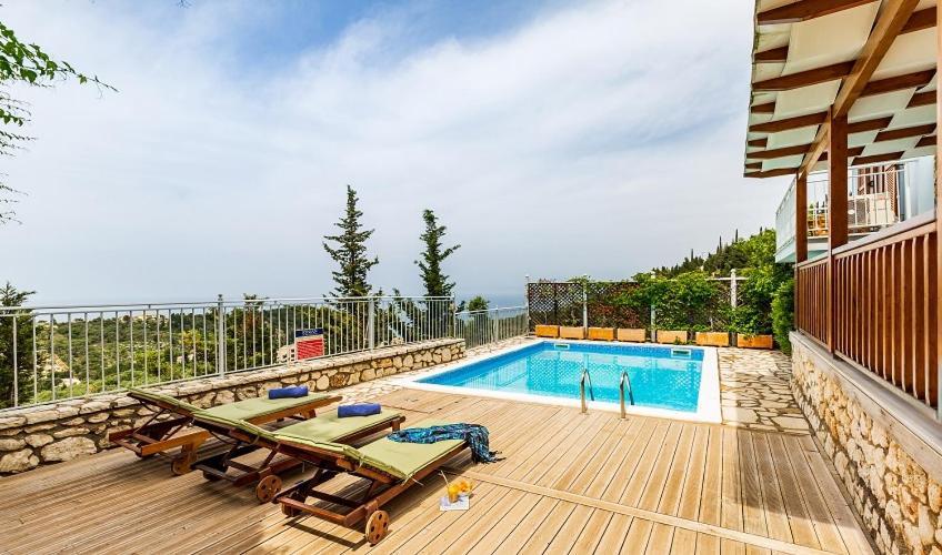 Agios Nikitas Resort Villas Luaran gambar