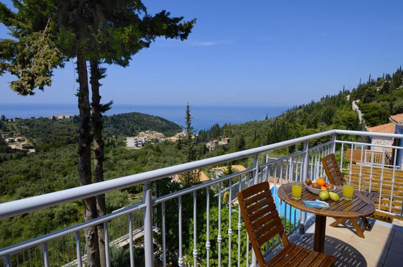 Agios Nikitas Resort Villas Luaran gambar