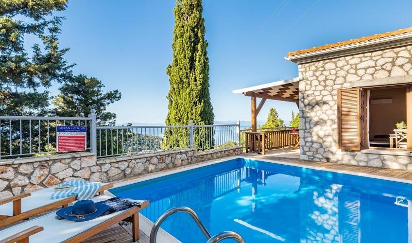 Agios Nikitas Resort Villas Luaran gambar